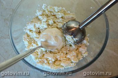 Блины с творожной начинкой и изюмом