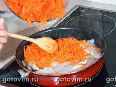 Рыба с имбирем и морковью
