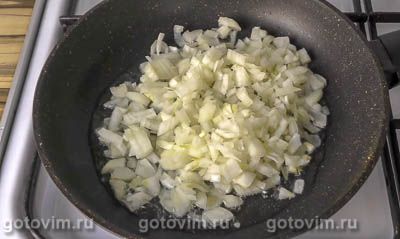 Слоеный салат из курицы с грибами, сыром и желатином