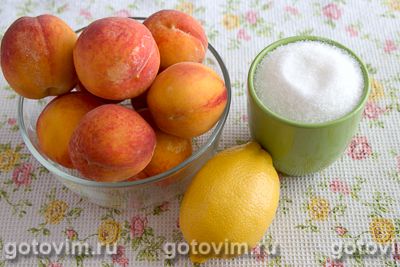 Компот из персиков с лимонным соком