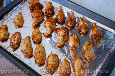 Куриные крылышки с ромом и колой, запеченные в духовке