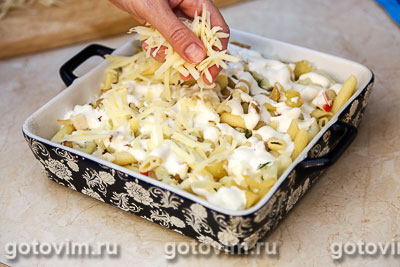 Макаронная запеканка с овощами, сыром и крабовыми палочками VICI
