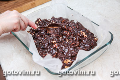 Шоколадно-ореховые конфеты с сухофруктами