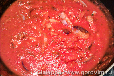 Спагетти в томатном соусе с баклажанами (spaghetti alla norma)