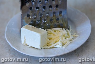 Слоеный салат со шпротами и плавленым сыром