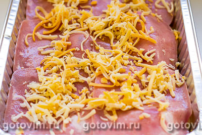 Картофельная запеканка с ветчиной, грибами и сыром.