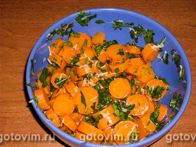 Марокканский салат из моркови с тмином .