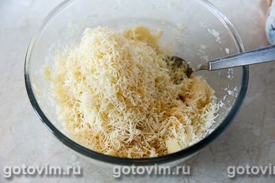 Кнели из цветной капусты с сыром в духовке