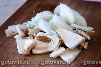 Фриттата с белыми грибами и картофелем.