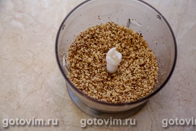 Масляный крем со сгущенкой и орехами