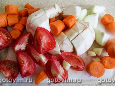 Ножки индейки в духовке с овощами