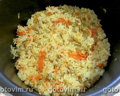 Каша рисовая с фаршем и тыквой в мультиварке