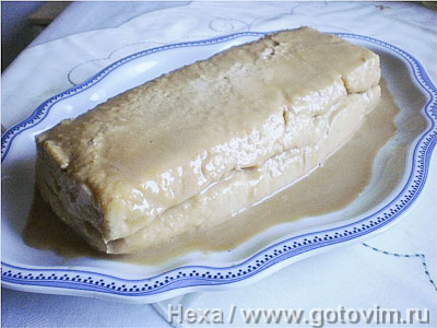 Турецкий десерт из манки на молоке с карамелью