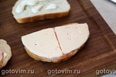 Тосты с ветчиной и сыром (в сэндвичнице)