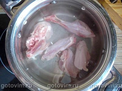 Сливочный суп с кроликом и сушеными белыми грибами (2-й рецепт)