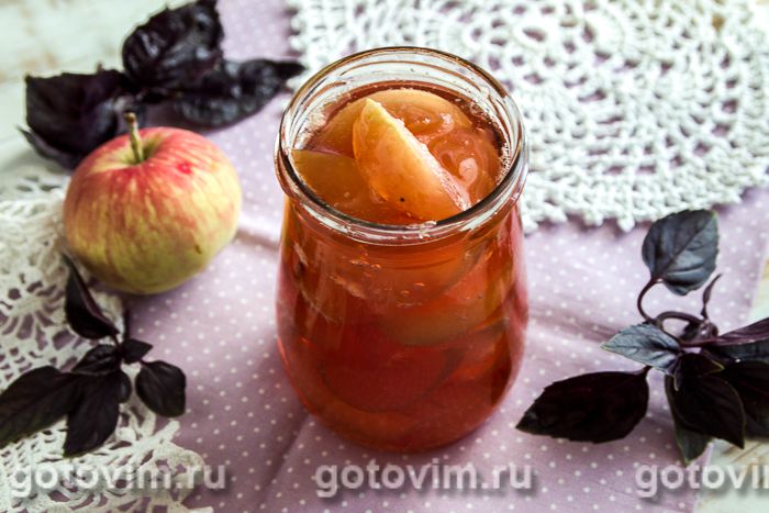 Варенье из яблок с базиликом