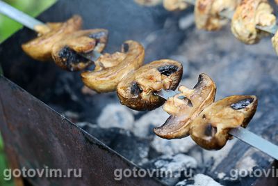Шашлык из грибов шампиньонов