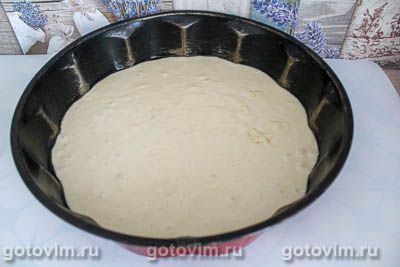 Легкий пирог с черной смородиной (2-й рецепт)
