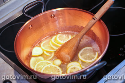Варенье из груш с лимоном в янтарном сиропе.