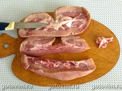 Почки свиные, тушенные с солеными огурцами (2-й рецепт)